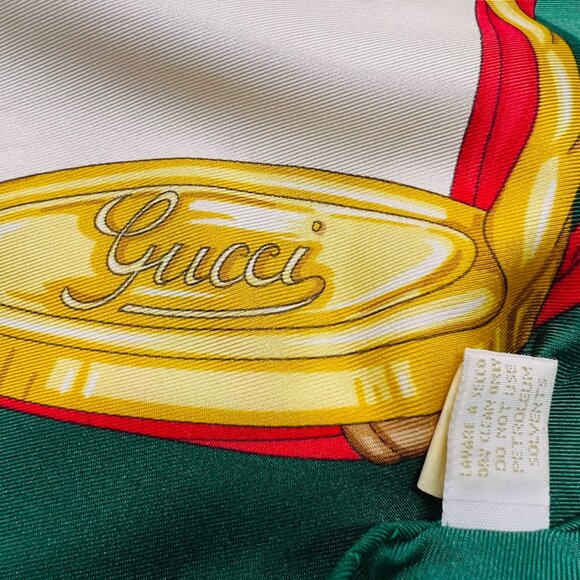Vintage Gucci 100% Silk Satin Scarf 34" Ivery Green Red Bow Italy Made (45) - Picture 8 of 15